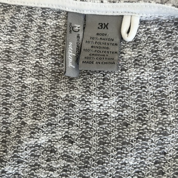New Direction Flowy Curvy Heather Gray Sweater Lace Bottom Trim Size 3X - Picture 3 of 4